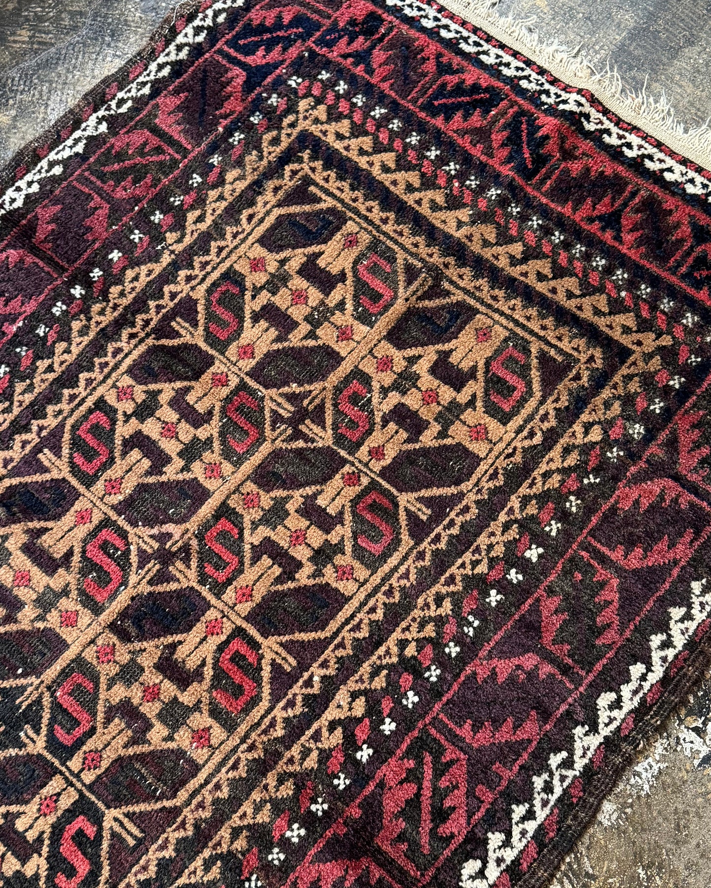 Old Baluch Rug